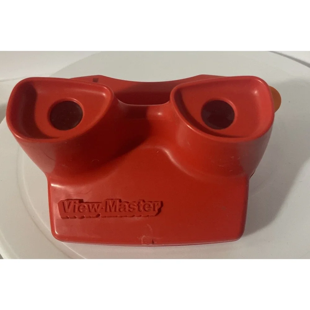 Vintage View-Master 3D Viewer Red Classic Viewmaster Toy‎ Slide Viewer USA